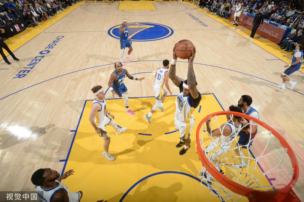 上占据了首 上占据了首